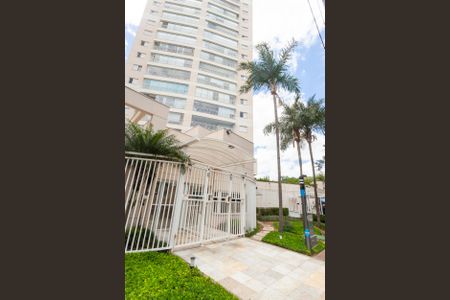 Apartamento à venda com 94m², 3 quartos e 2 vagasFachada e portaria