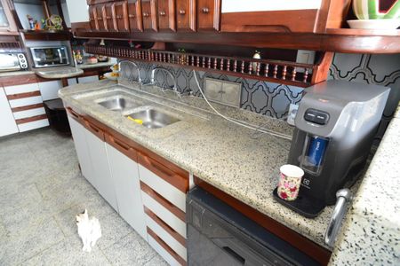 Apartamento à venda com 280m², 4 quartos e 2 vagasCozinha