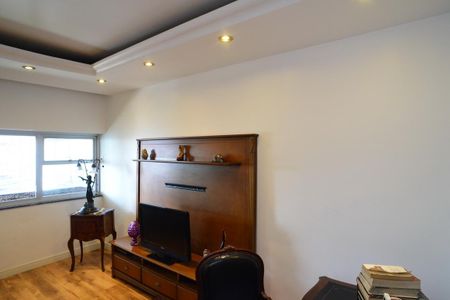 Apartamento à venda com 280m², 4 quartos e 2 vagasEscritório