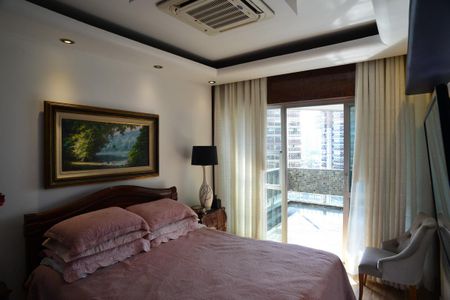 Apartamento à venda com 280m², 4 quartos e 2 vagasSuíte