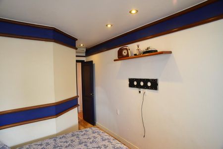 Apartamento à venda com 280m², 4 quartos e 2 vagasQuarto 1