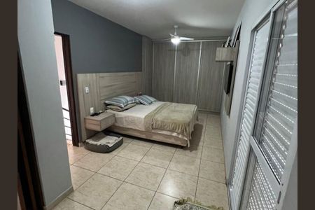 Casa à venda com 160m², 3 quartos e 3 vagasSuíte