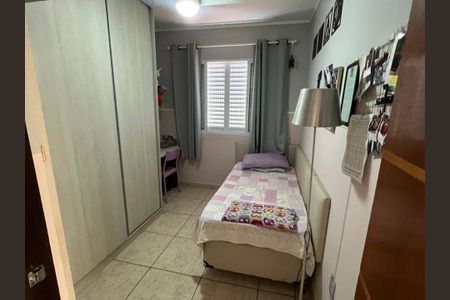 Casa à venda com 160m², 3 quartos e 3 vagasQuarto 2