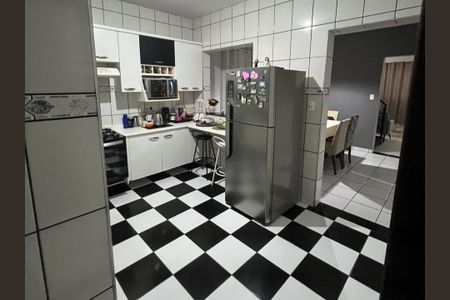 Casa à venda com 160m², 3 quartos e 3 vagasCozinha