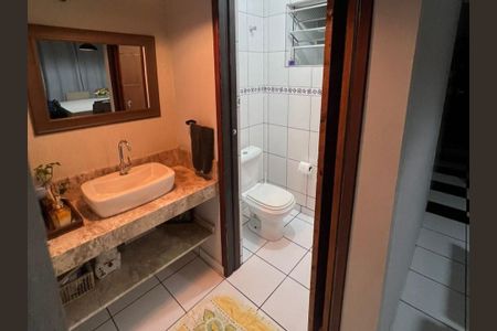 Casa à venda com 160m², 3 quartos e 3 vagasLavabo