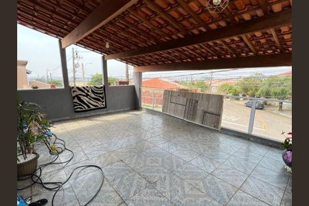 Casa à venda com 160m², 3 quartos e 3 vagasVaranda