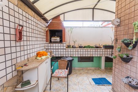 Apartamento à venda com 125m², 3 quartos e 2 vagas Apartamento à venda com 125m², 3 quartos e 2 vagasÁrea Privativa