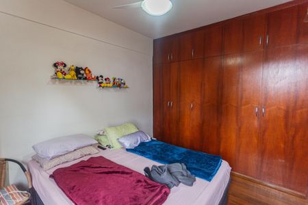 Apartamento à venda com 125m², 3 quartos e 2 vagas Apartamento à venda com 125m², 3 quartos e 2 vagasSuíte