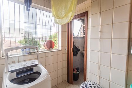 Apartamento à venda com 125m², 3 quartos e 2 vagas Apartamento à venda com 125m², 3 quartos e 2 vagasÁrea de Serviço