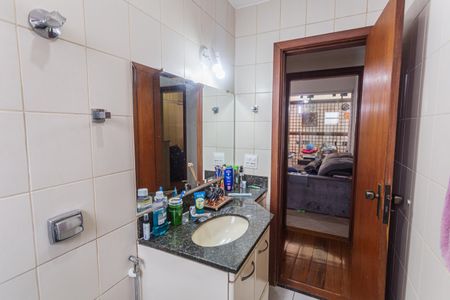 Apartamento à venda com 125m², 3 quartos e 2 vagas Apartamento à venda com 125m², 3 quartos e 2 vagasBanheiro Social