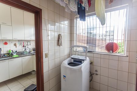 Apartamento à venda com 125m², 3 quartos e 2 vagas Apartamento à venda com 125m², 3 quartos e 2 vagasÁrea de Serviço