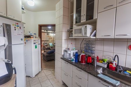 Apartamento à venda com 125m², 3 quartos e 2 vagas Apartamento à venda com 125m², 3 quartos e 2 vagasCozinha