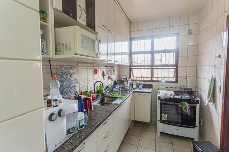 Apartamento à venda com 125m², 3 quartos e 2 vagas Apartamento à venda com 125m², 3 quartos e 2 vagasCozinha