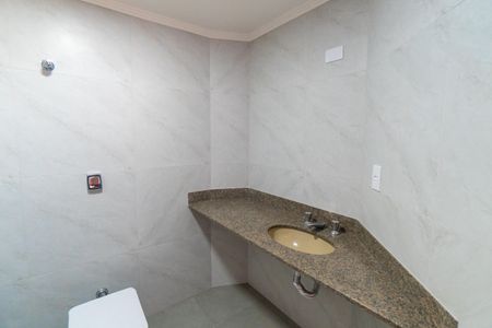 Apartamento à venda com 98m², 3 quartos e 2 vagasBanheiro da Suíte