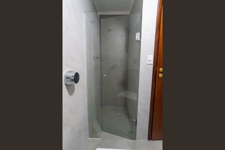 Apartamento à venda com 98m², 3 quartos e 2 vagasBanheiro Social Detalhe