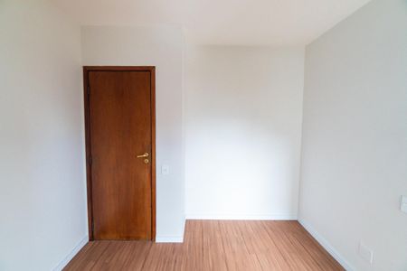 Apartamento à venda com 98m², 3 quartos e 2 vagasQuarto 2