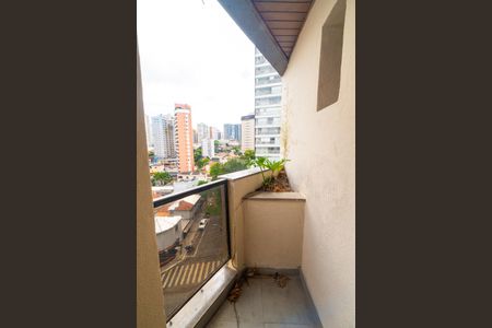 Apartamento à venda com 98m², 3 quartos e 2 vagasSacada do Quarto 2