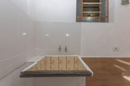 Casa para alugar com 40m², 1 quarto e sem vagaÁrea de Serviço