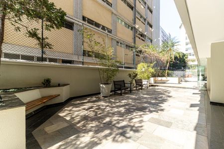 Apartamento para alugar com 168m², 4 quartos e 2 vagasPortaria
