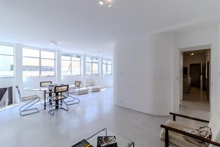 Apartamento para alugar com 168m², 4 quartos e 2 vagasSala