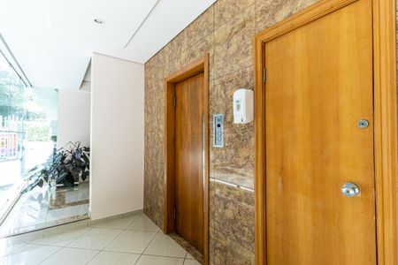 Apartamento para alugar com 168m², 4 quartos e 2 vagasElevadores