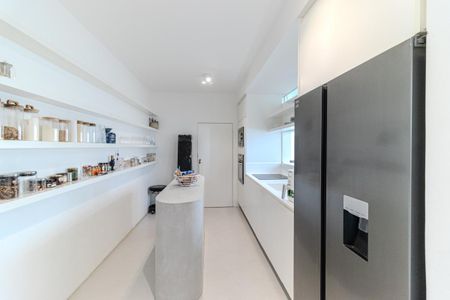 Apartamento para alugar com 168m², 4 quartos e 2 vagasCozinha