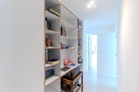 Corredor de apartamento à venda com 4 quartos, 168m² em Santa Cecilia, São Paulo