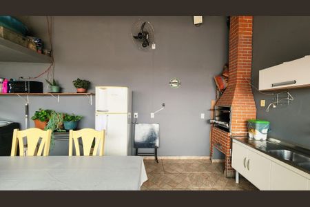 Casa à venda com 125m², 2 quartos e 3 vagas