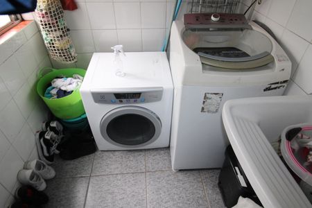 Apartamento à venda com 49m², 1 quarto e sem vagaÁrea de Serviço