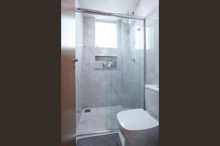 Apartamento para alugar com 120m², 2 quartos e 2 vagasBanheiro social 