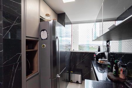 Apartamento para alugar com 120m², 2 quartos e 2 vagasCozinha