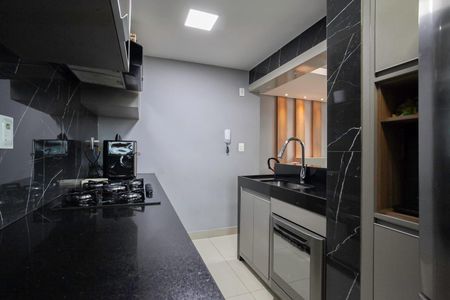 Apartamento para alugar com 120m², 2 quartos e 2 vagasCozinha