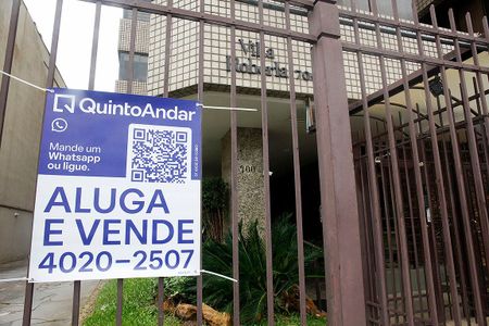 Apartamento para alugar com 112m², 3 quartos e 1 vagaPlaquinha