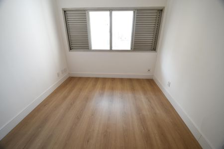 Apartamento à venda com 205m², 3 quartos e 3 vagasSuíte