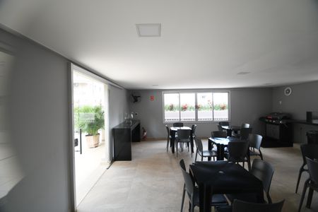 Apartamento à venda com 205m², 3 quartos e 3 vagasÁrea comum - Salão de festas