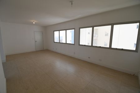 Apartamento à venda com 205m², 3 quartos e 3 vagasSala