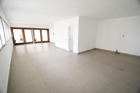 Sala 2 de apartamento à venda com 3 quartos, 205m² em Cambuí, Campinas