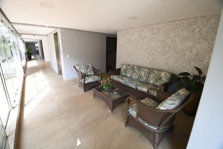 Apartamento à venda com 205m², 3 quartos e 3 vagasHall social