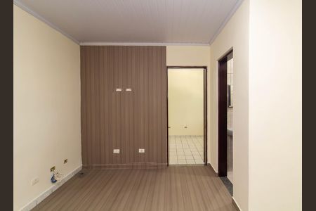 Sala de casa para alugar com 1 quarto, 70m² em Vila Curuçá Velha, São Paulo