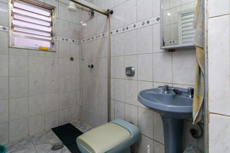 Casa à venda com 300m², 3 quartos e sem vaga Casa à venda com 300m², 3 quartos e sem vagaBanheiro Social