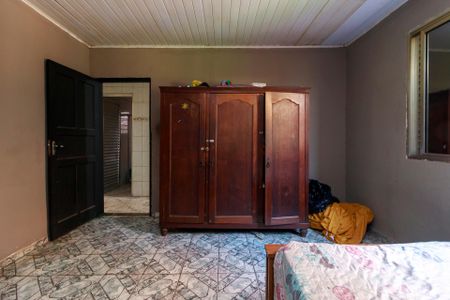 Casa à venda com 300m², 3 quartos e sem vaga Casa à venda com 300m², 3 quartos e sem vagaQuarto 2