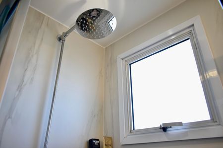 Apartamento à venda com 79m², 2 quartos e 2 vagas Apartamento à venda com 79m², 2 quartos e 2 vagasBanheiro da Suíte