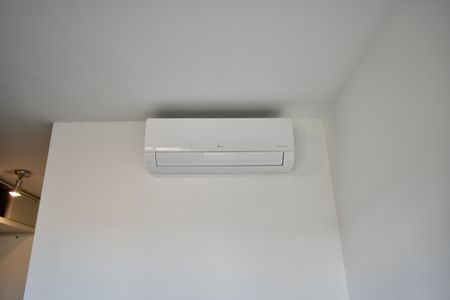 Apartamento à venda com 79m², 2 quartos e 2 vagas Apartamento à venda com 79m², 2 quartos e 2 vagasSuíte