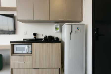 Studio para alugar com 34m², 1 quarto e sem vaga Studio para alugar com 34m², 1 quarto e sem vagaStudio