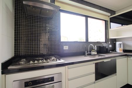 Apartamento para alugar com 200m², 3 quartos e 3 vagasCozinha