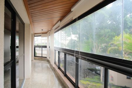 Apartamento para alugar com 200m², 3 quartos e 3 vagasVaranda da Sala