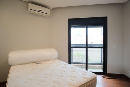 Apartamento para alugar com 200m², 3 quartos e 3 vagasSuíte 1