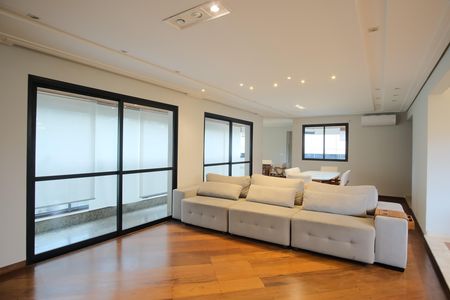 Apartamento para alugar com 200m², 3 quartos e 3 vagasSala