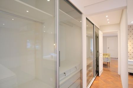 Apartamento para alugar com 200m², 3 quartos e 3 vagasSuíte 3