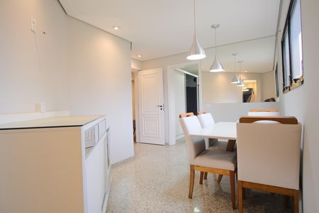 Apartamento para alugar com 200m², 3 quartos e 3 vagasCopa